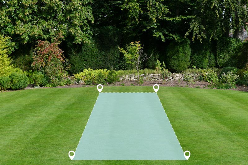 délimitation piscine dans jardin